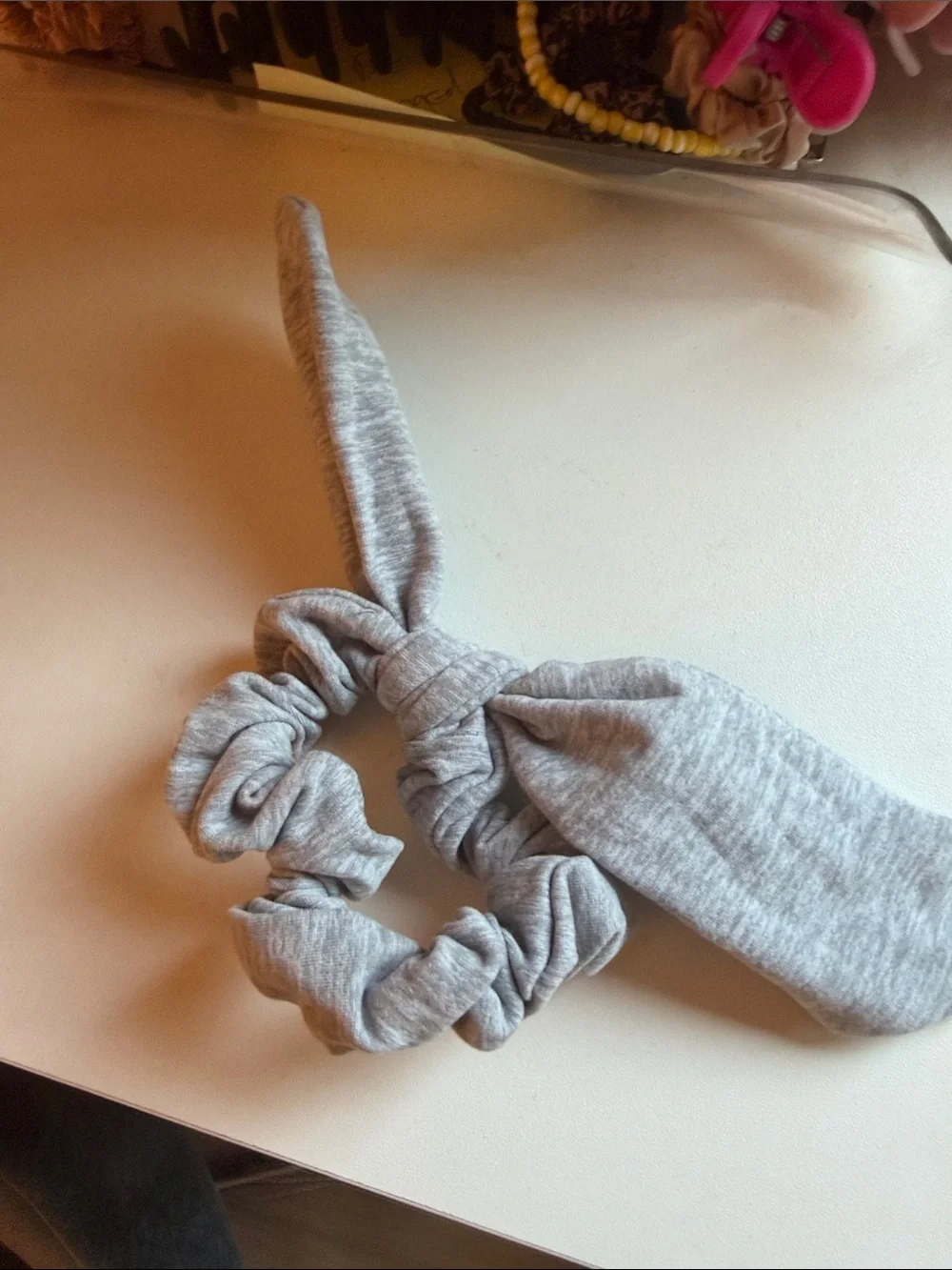 ALO Gray Hair Scrunchie Scarf for Women - Neutral Gray Accessory